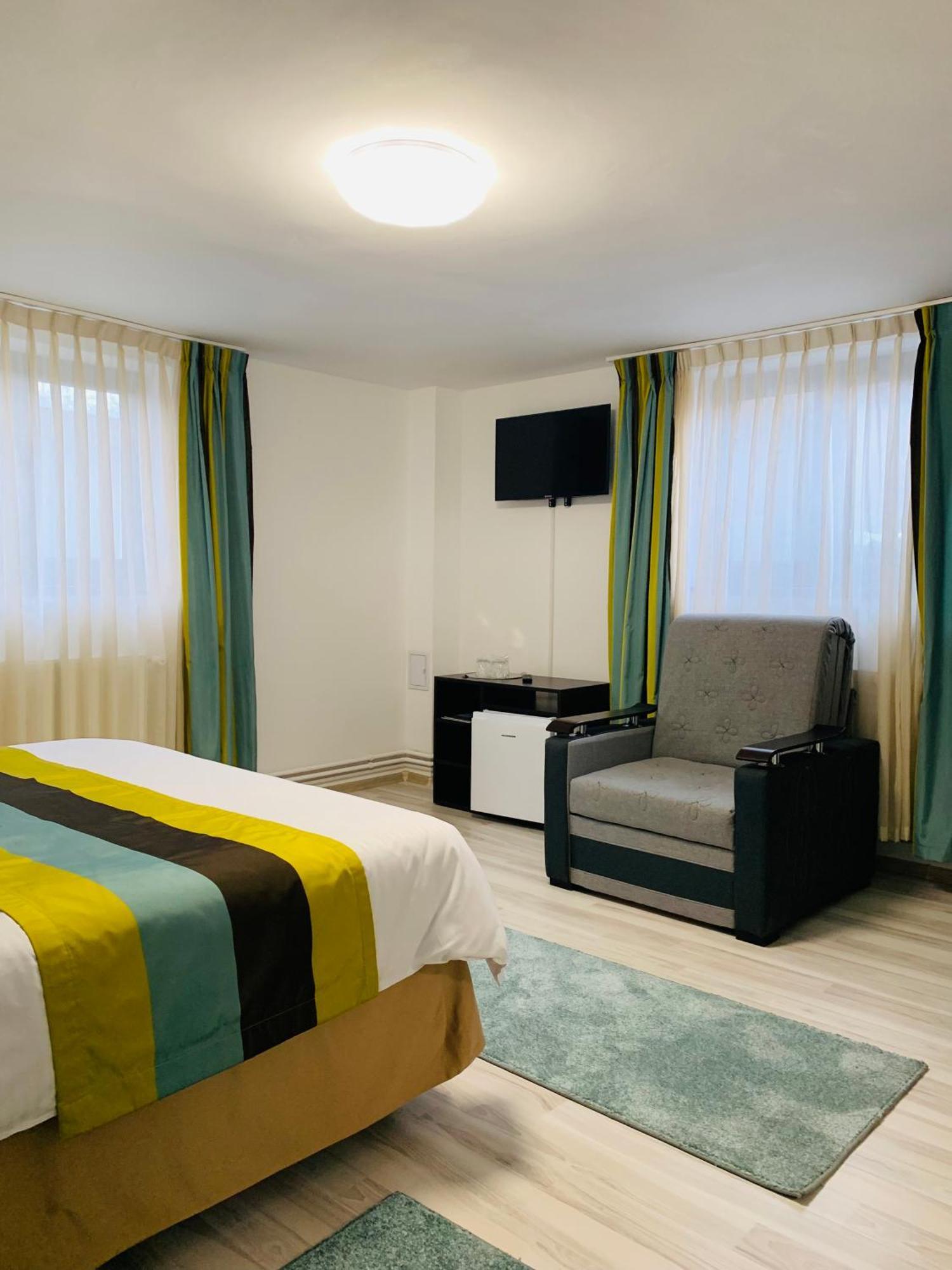 Casa Lazar Bed & Breakfast โตปลีซา ภายนอก รูปภาพ