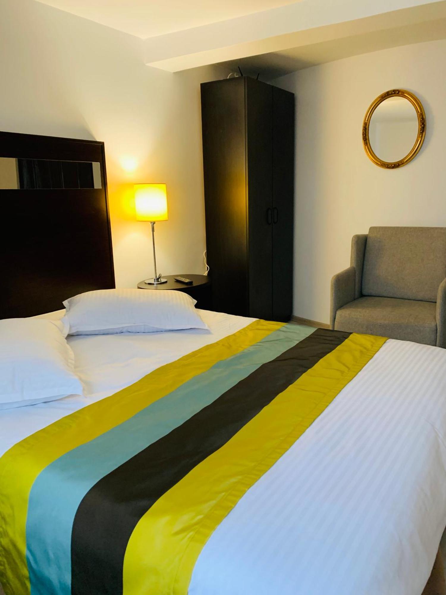 Casa Lazar Bed & Breakfast โตปลีซา ภายนอก รูปภาพ